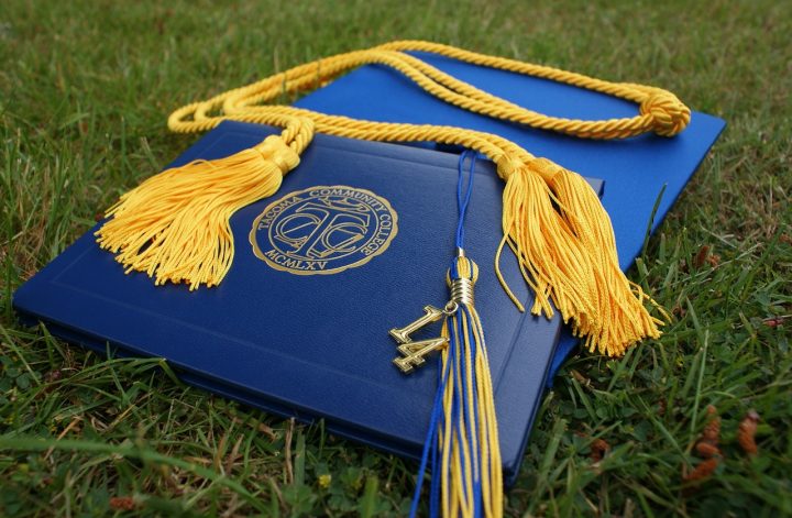 graduation-cap-degree